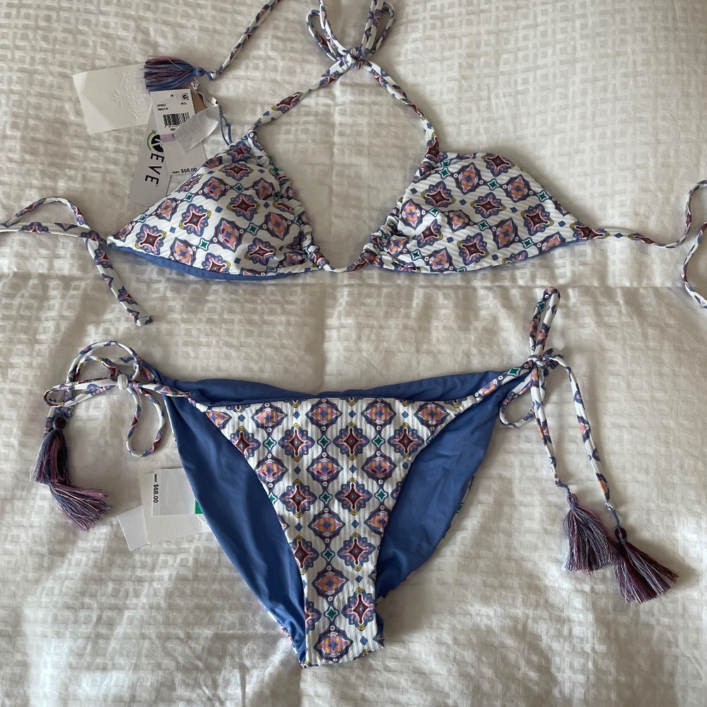 Becca Reversible String bikini